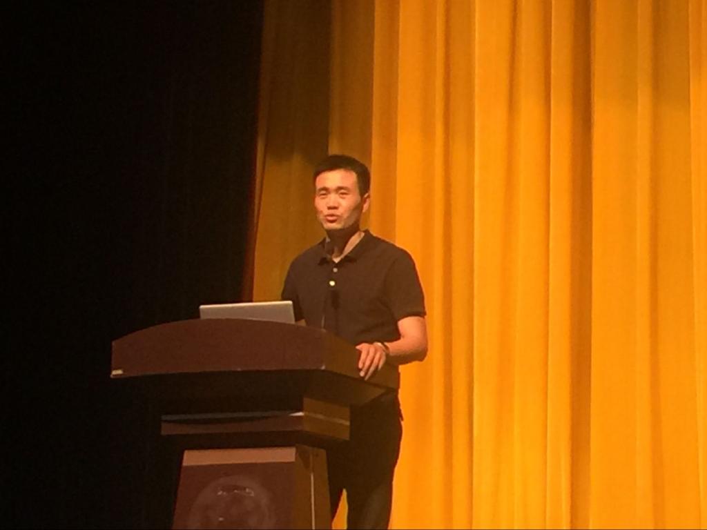 av片
分团委书记吴垚老师致辞